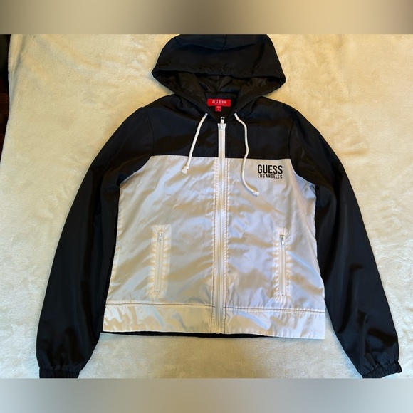 GUESS Los Angeles Black and White Windbreaker - Picture 1 of 6